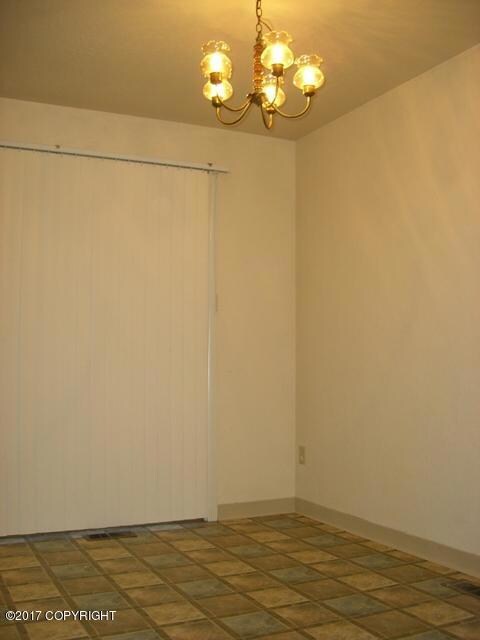 6050 Gershmel Loop unit 4, Palmer, AK 99645 - photo 3