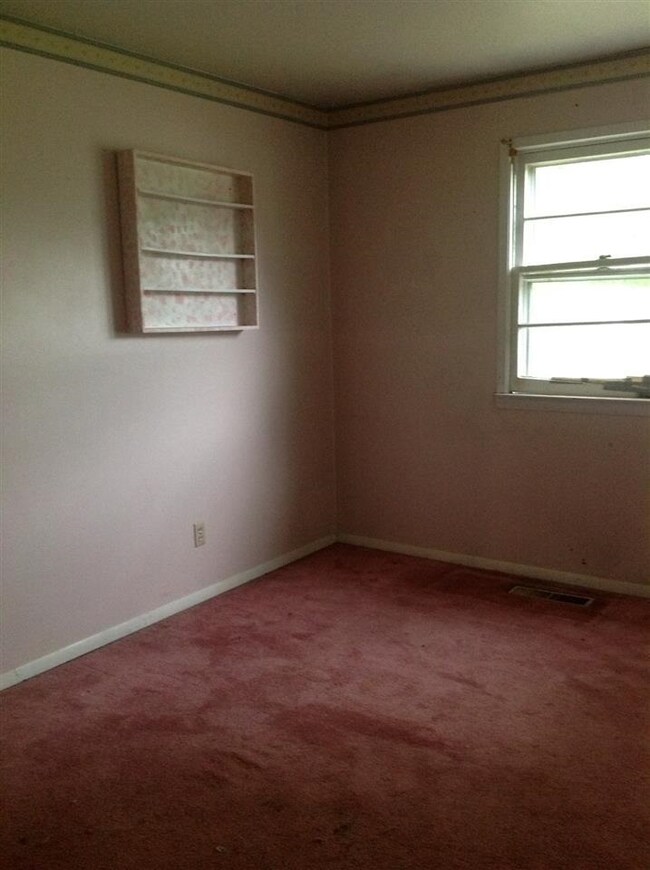 1112 River St, Jacksonville, NC 28540 - photo 5