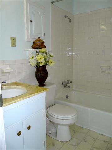 Full bath.
