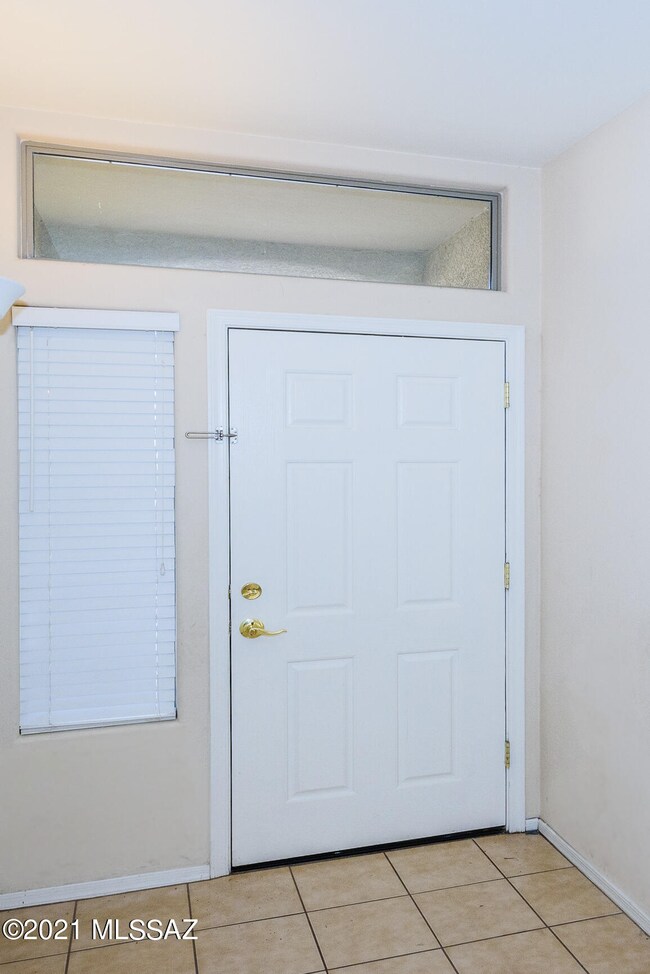 010 - 7676 E. Fair Meadows Loop