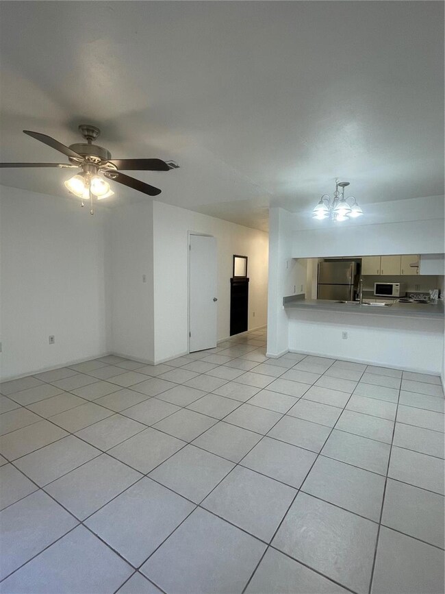 2735 SW 35th Place unit 1804, Gainesville, FL 32608 - photo 5