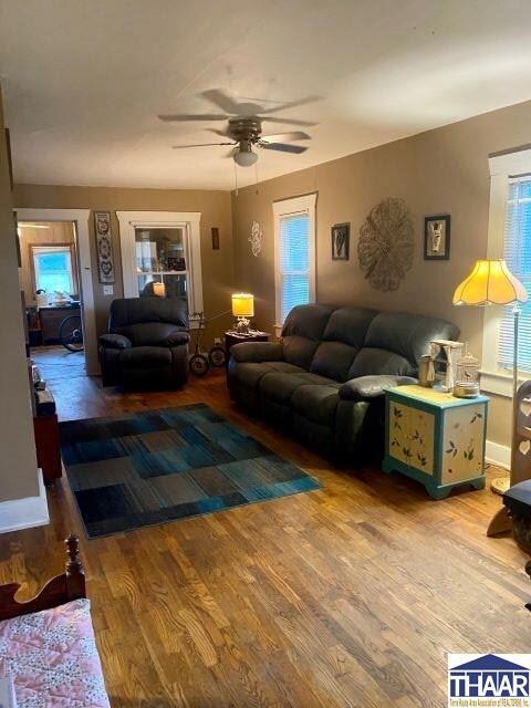 715 E Davis St, Sullivan, IN 47882 - photo 2