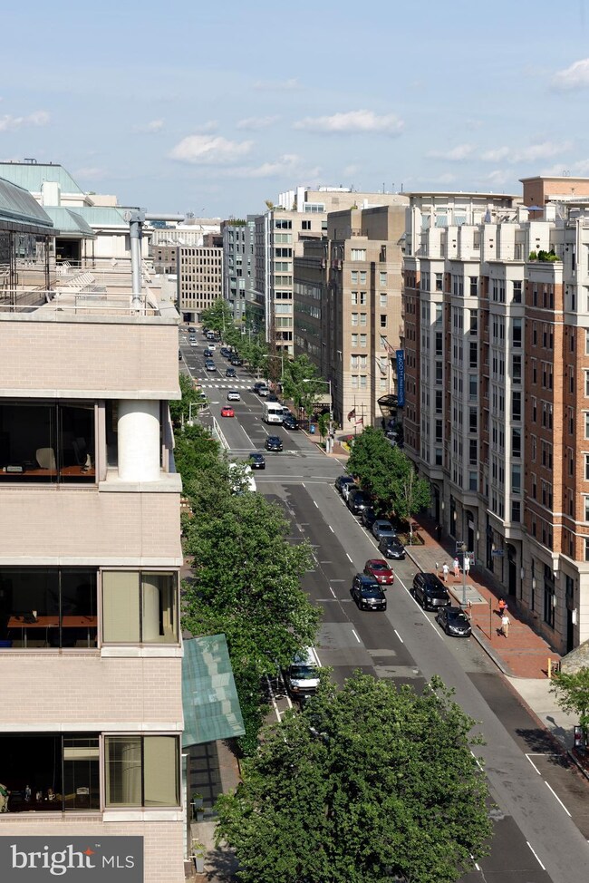 2501 M St NW unit 312, Washington, DC 20037 - photo 3