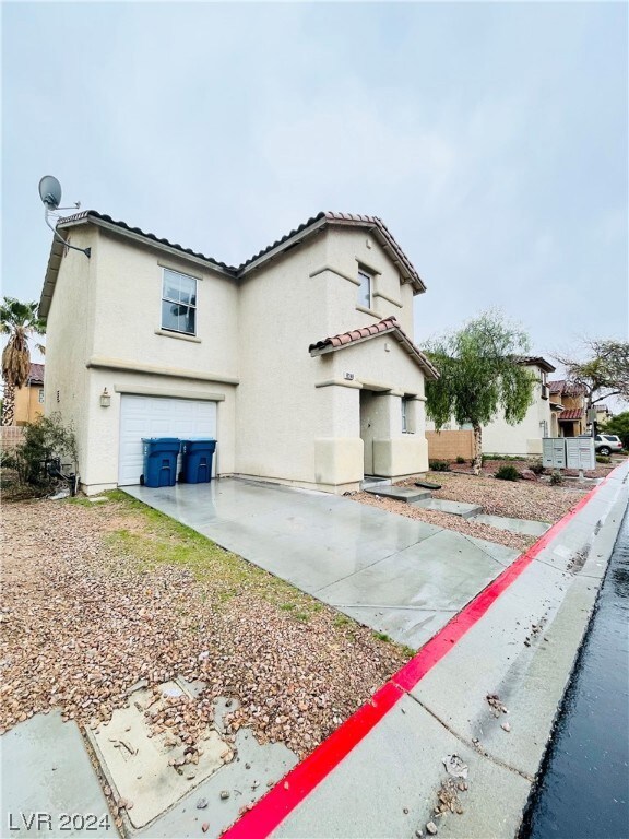 8346 Bismark Sapphire St, Las Vegas, NV 89139 - photo 2