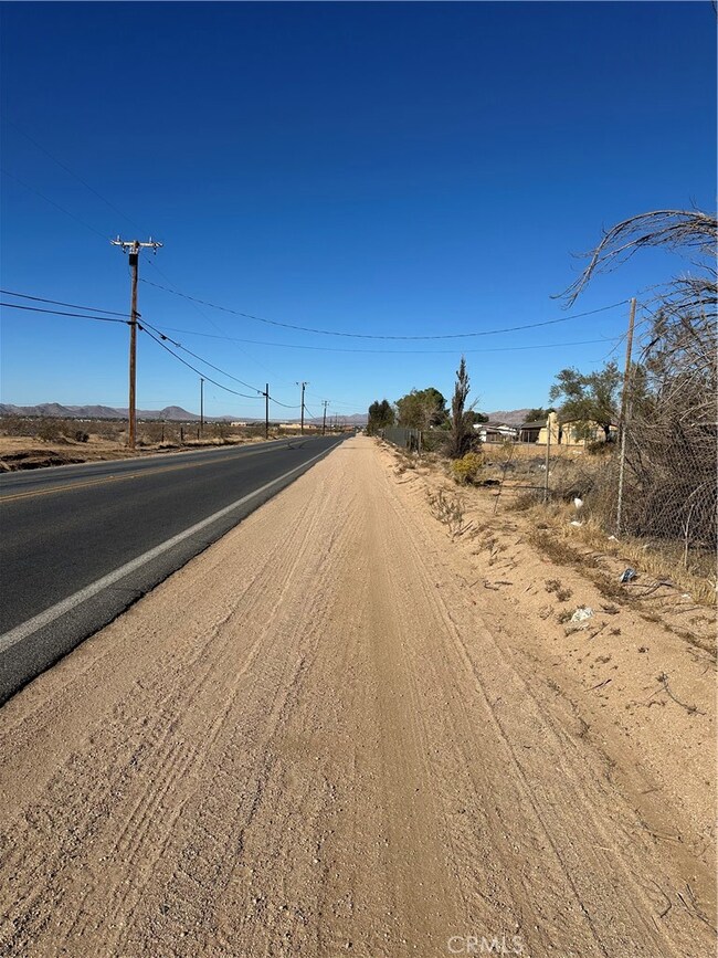 11025 Central Rd, Apple Valley, CA 92308 - photo 5