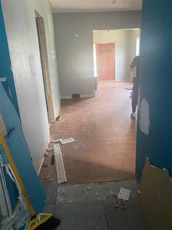 1159 18th St, Des Moines, IA 50314 - photo 2