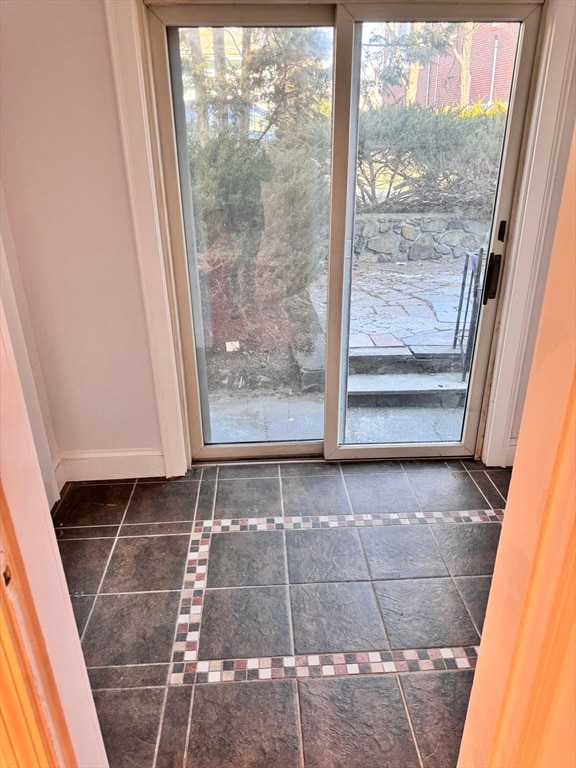 9 Claremont Terrace unit 1, Swampscott, MA 01907 - photo 3