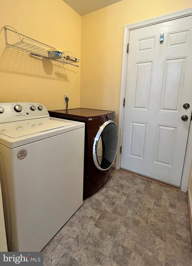 157 Cove Point Rd, Lusby, MD 20657 - photo 6