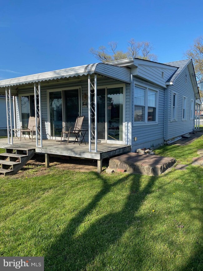 8201 Shore Rd, Dundalk, MD 21222 - photo 4