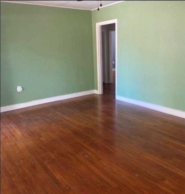 603 W Avenue F Ave, Kingsville, TX 78363 - photo 2