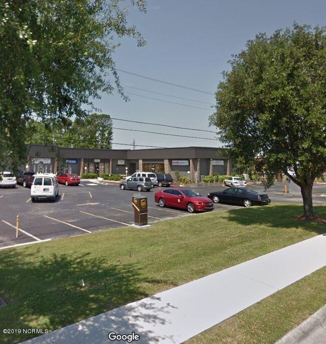 445 Western Blvd, Jacksonville, NC 28546 - photo 2