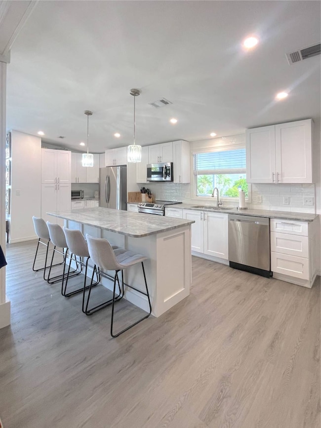 159 Emanus Ct, Fort Myers, FL 33908 - photo 6