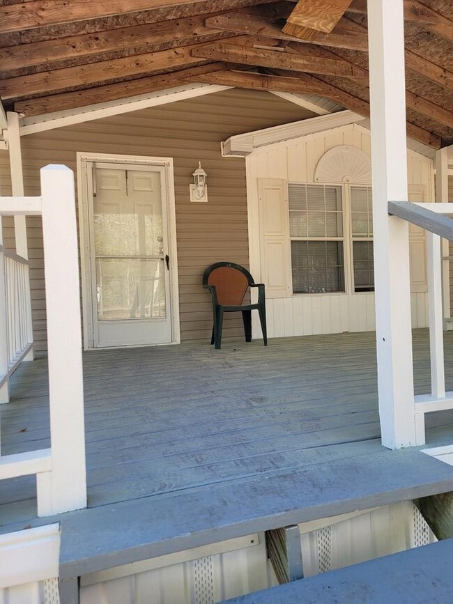 FRONT COVERED PORCH