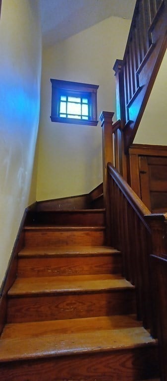 370 Grove St unit REAR, Boston, MA 02132 - photo 6