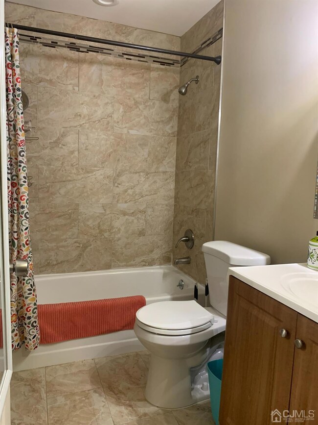 3151 Cypress Ct, Monmouth Junction, NJ 08852 - photo 6