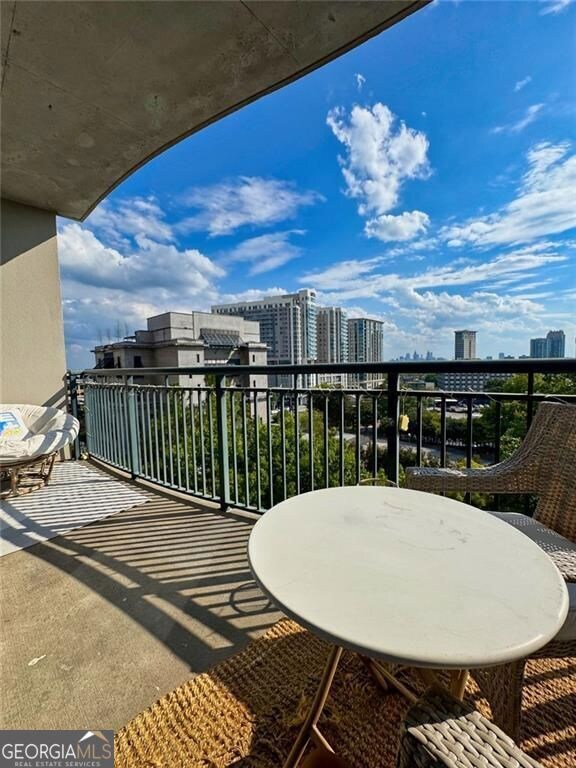 Ovation Buckhead Plaza unit 707, Atlanta, GA 30305 - photo 3
