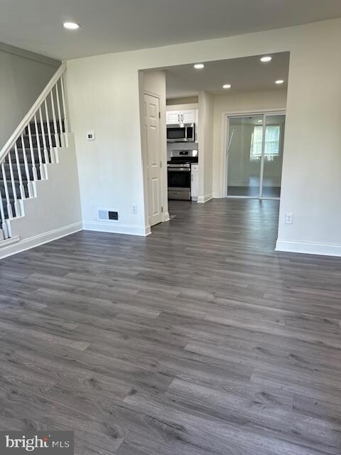 8123 Subet Rd, Windsor Mill, MD 21244 - photo 2