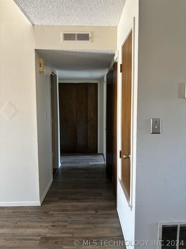 1612 Rustic Dr, Ardmore, OK 73401 - photo 3