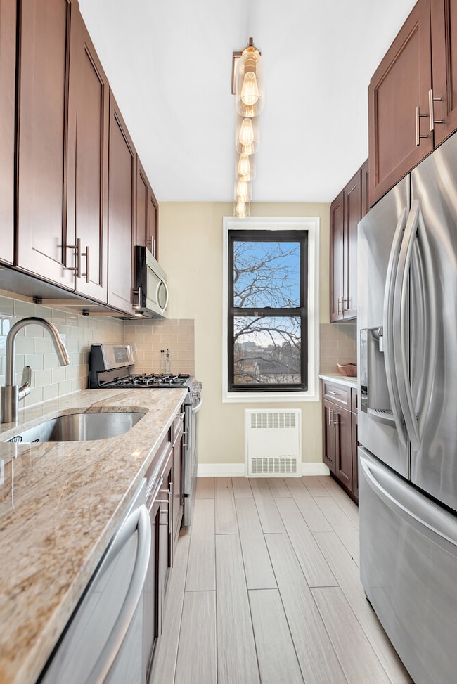 1811 Ocean Pkwy unit 5L, Brooklyn, NY 11223 - photo 5