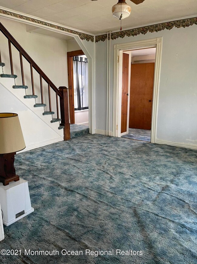 339 E Columbus Place, Long Branch, NJ 07740 - photo 3