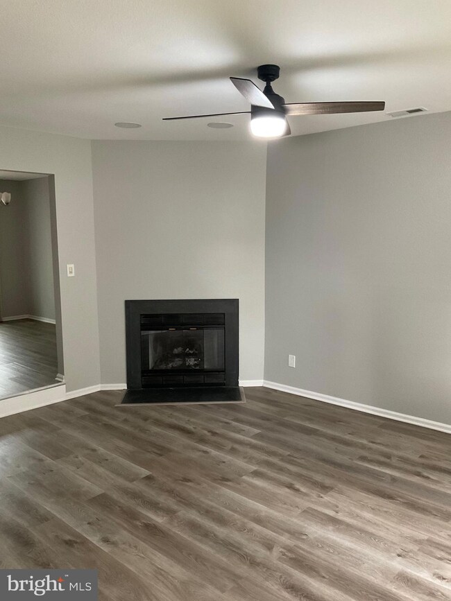 148 Pendragon Way unit 148, Mantua, NJ 08051 - photo 2