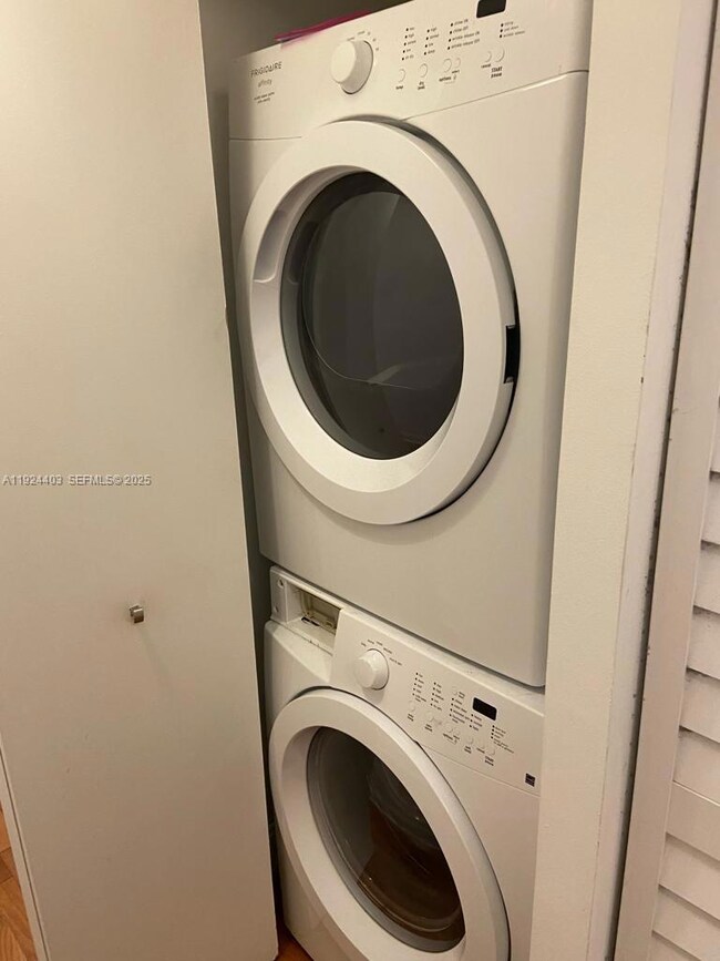 1410 Euclid Ave unit 4, Miami Beach, FL 33139 - photo 4