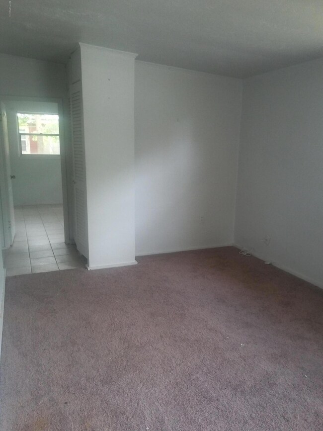 Brookview Living Rm