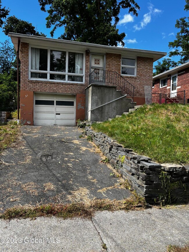 51 Glenwood St, Albany, NY 12208 - photo 5