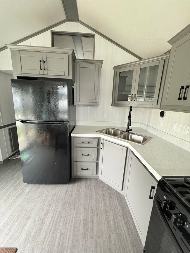 1 Alburg Rv Resort unit C6, Alburgh, VT 05440 - photo 7