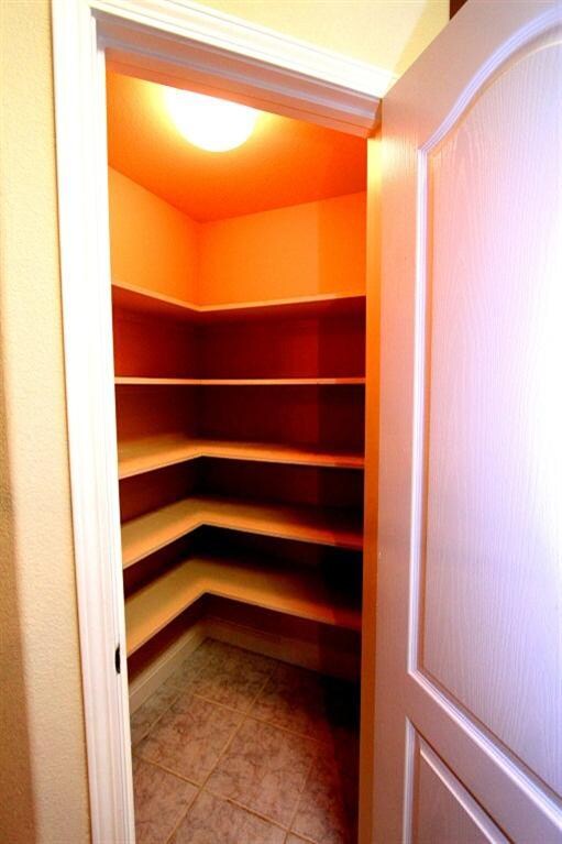 Kiychen Pantry