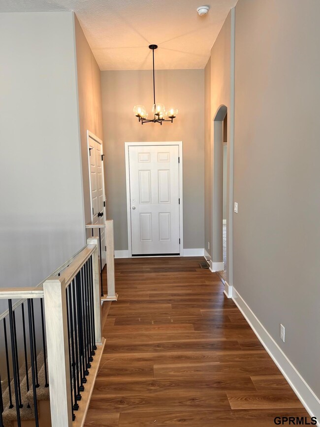 12017 Daniell Rd, Bellevue, NE 68123 - photo 2