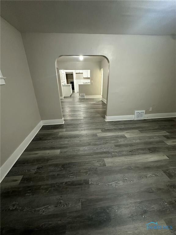 1826 Talbot St, Toledo, OH 43613 - photo 2