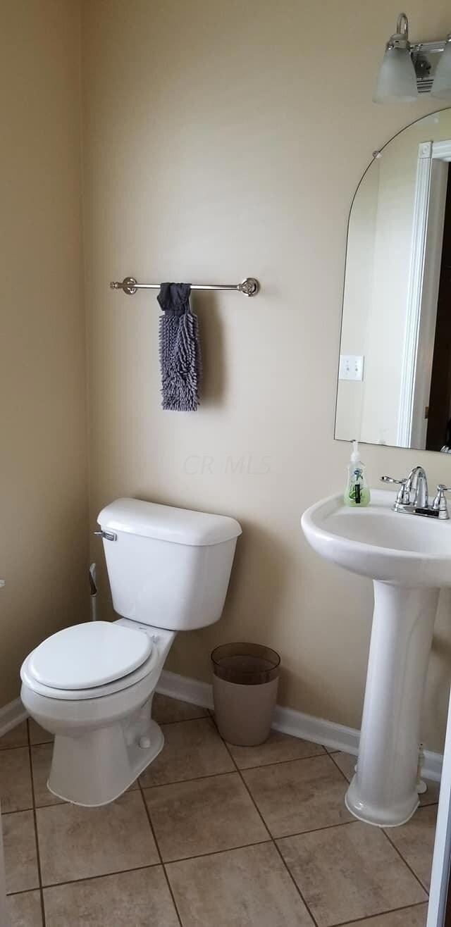 3774 Dunlane Ct, Columbus, OH 43228 - photo 7