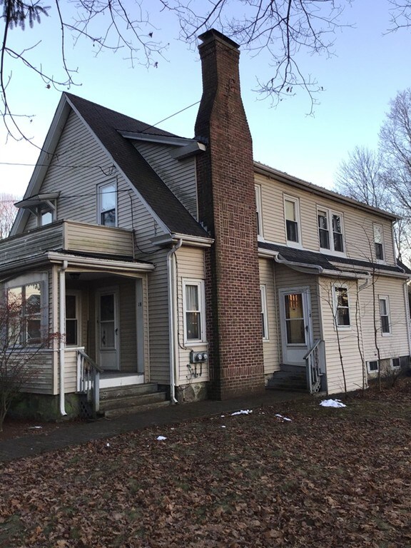 18 Klebart Ave, Webster, MA 01570 - photo 3