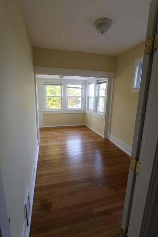 60 Cameron Ave unit 2, Somerville, MA 02144 - photo 5