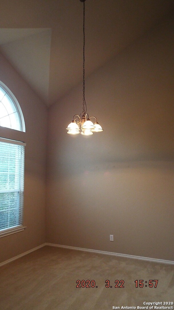 10519 Shire Country, San Antonio, TX 78254 - photo 4