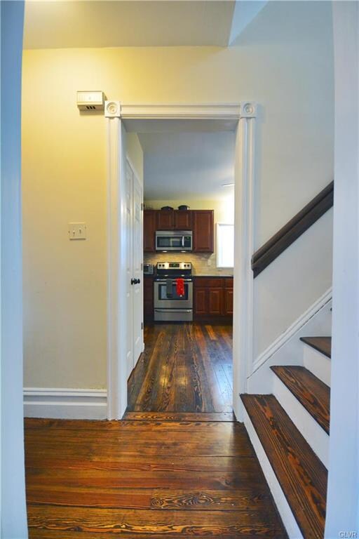 5124 3rd St, Whitehall, PA 18052 - photo 3