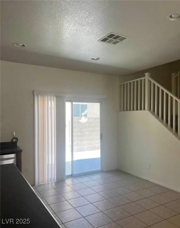 4039 Meadow Foxtail Dr, Las Vegas, NV 89122 - photo 7