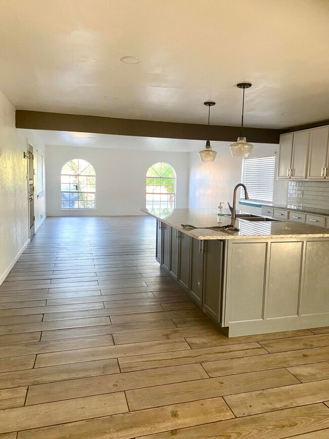 17009 Darrington Rd, Horizon City, TX 79928 - photo 4