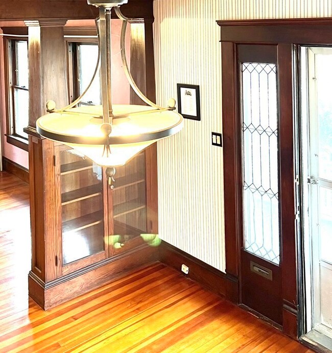 140 7th St, Turners Falls, MA 01376 - photo 3