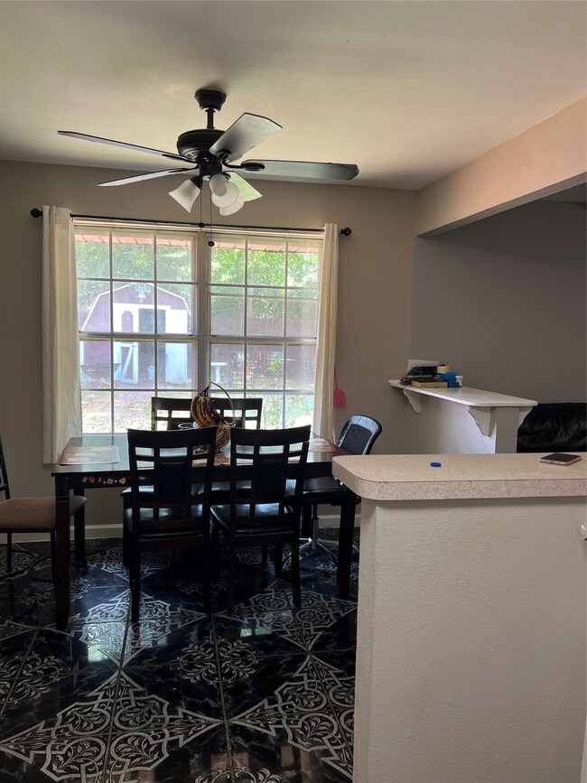 7611 Deadwood Dr, Houston, TX 77040 - photo 7