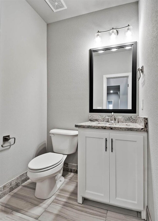 1009 Red Oak Loop, Springdale, AR 72762 - photo 5