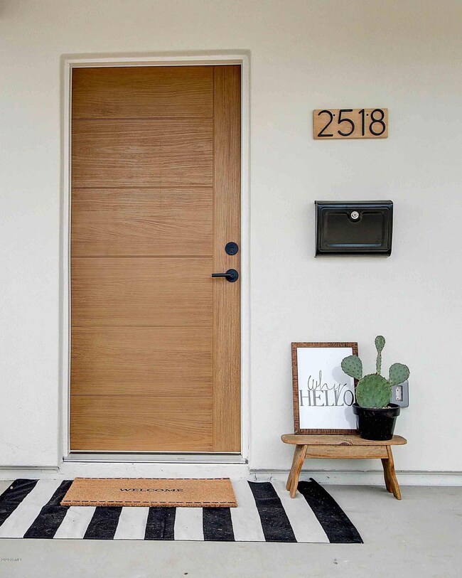 2518 N 11th St, Phoenix, AZ 85006 - photo 4