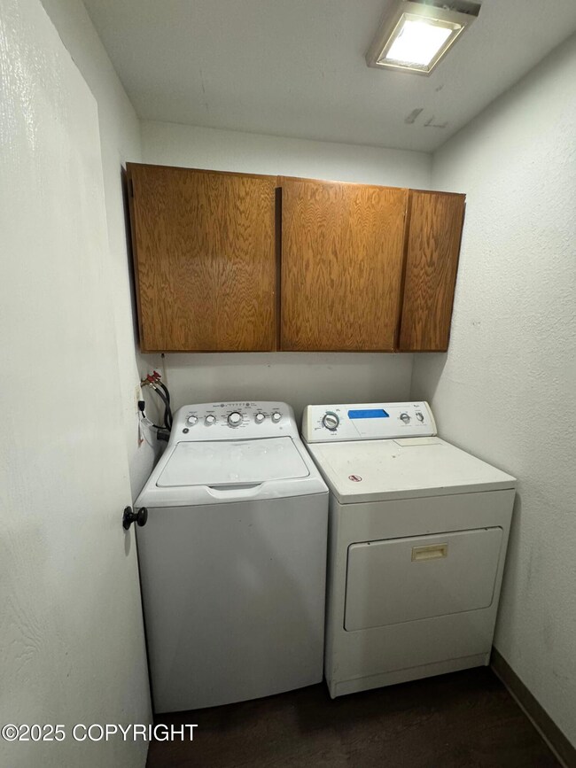 8101 E 16th Ave unit 4, Anchorage, AK 99504 - photo 7