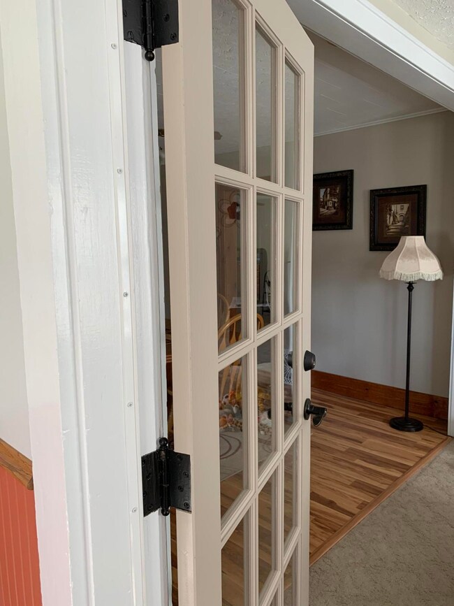 515 3rd St SE, Jamestown, ND 58401 - photo 4