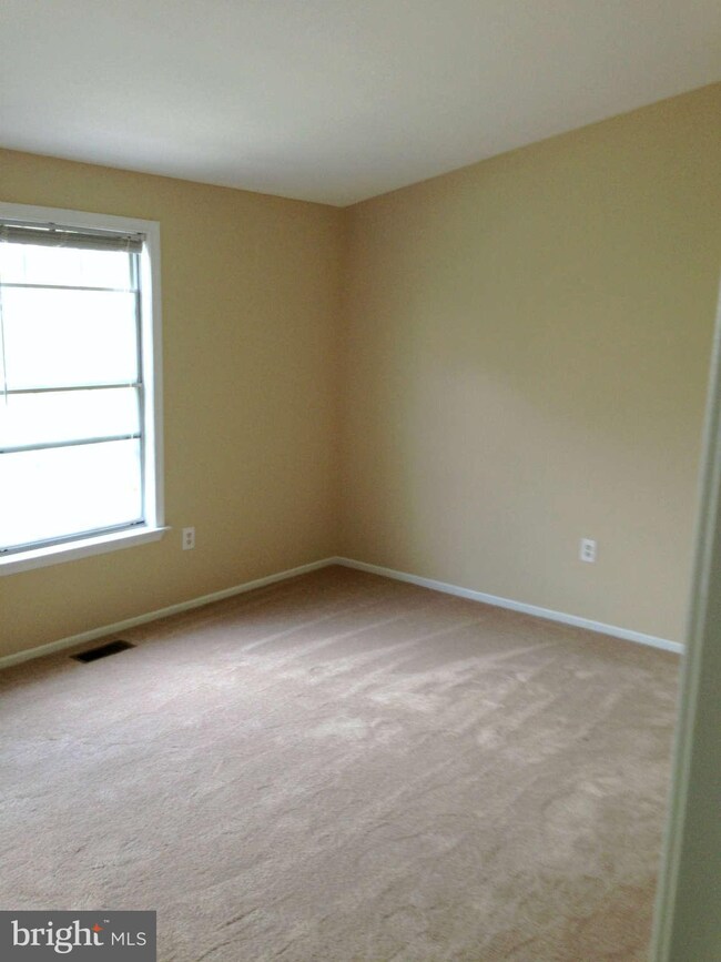 5 Hamlet Dr, Owings Mills, MD 21117 - photo 6