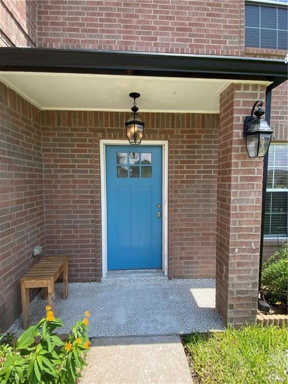 1221 Kokopelli Dr, Edinburg, TX 78541 - photo 2