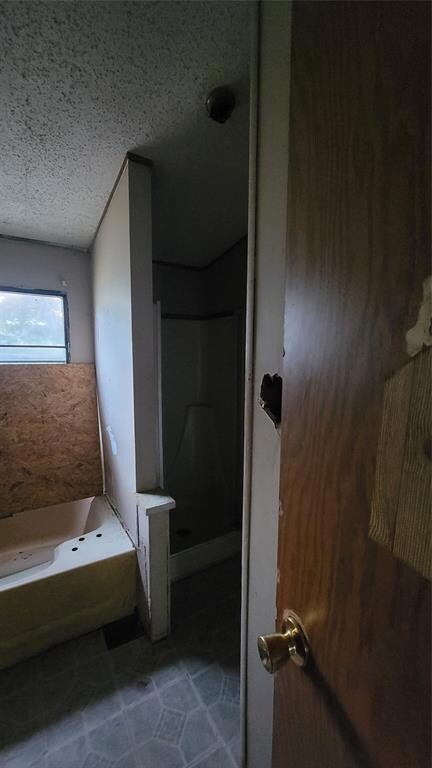 314 Whippoorwill Dr, Granbury, TX 76049 - photo 6