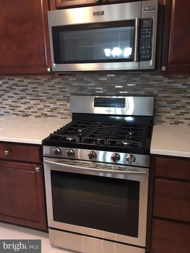 1530 Barrett Rd, Gwynn Oak, MD 21207 - photo 4