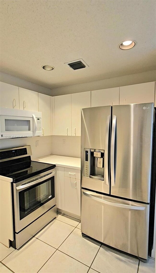 5086 NW 114th Path, Doral, FL 33178 - photo 7